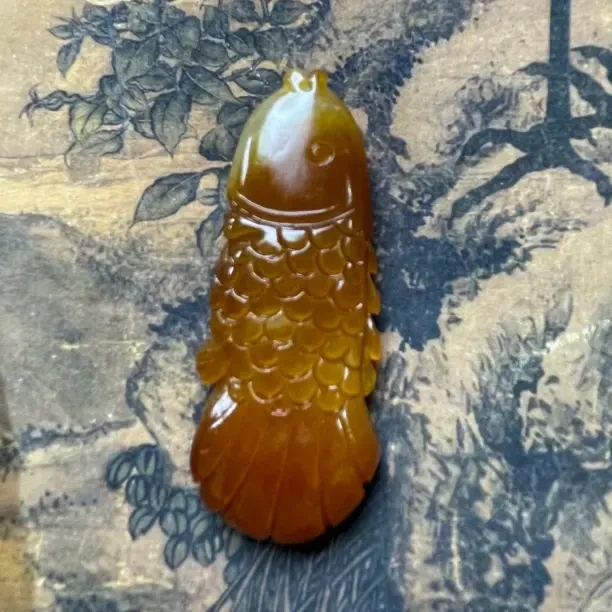 新疆和田玉精品锦鲤挂件22克