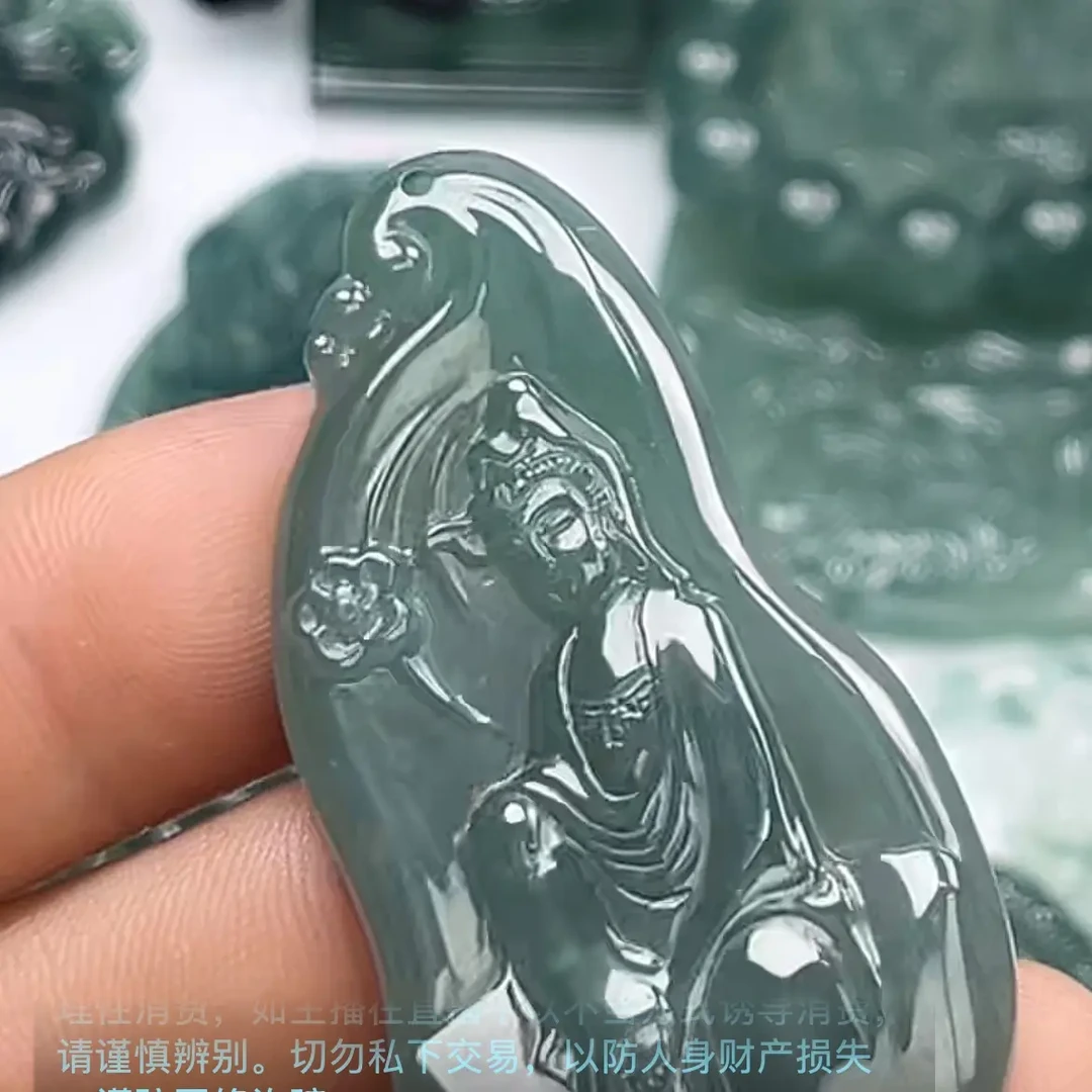 天然翡翠A货随形自在观音