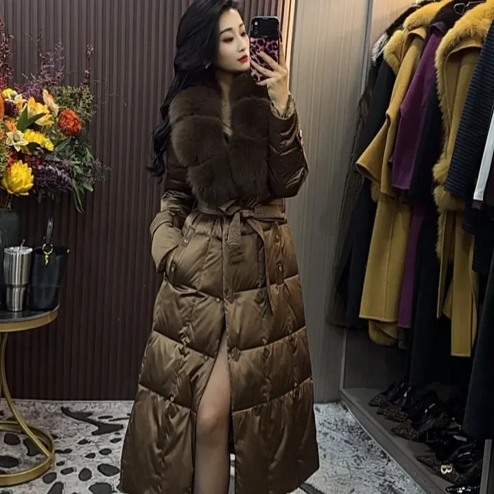 师老板女装～9927狐狸毛白鸭绒束腰显瘦时尚冬季羽绒服