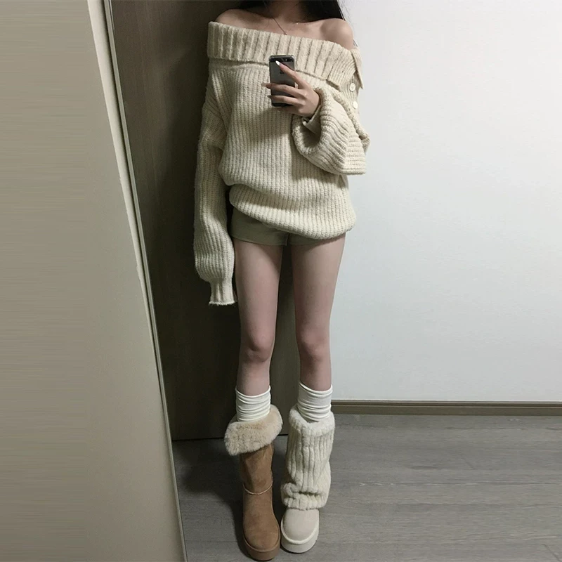 今年流行独特漂亮韩系慵懒设计感一字肩露肩毛衣女秋冬季2024新款