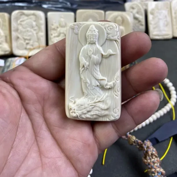 天然猛犸牙手工立体雕刻观音精美牌子支持鉴定假一罚四