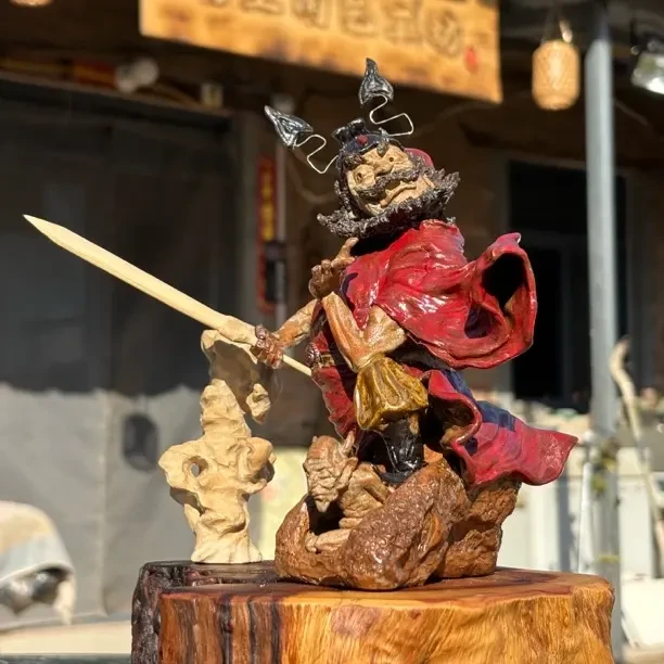 王栋领全手工陶艺作品《钟馗捉鬼》