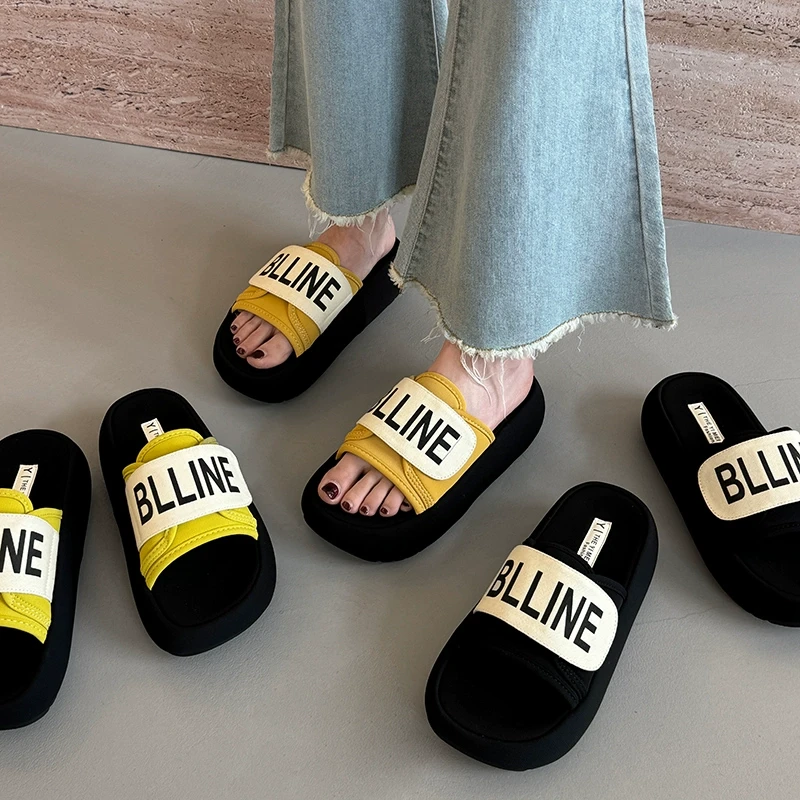 贾不假拖鞋女夏外穿2025新款超火百搭小个子厚底通勤休闲凉拖鞋子