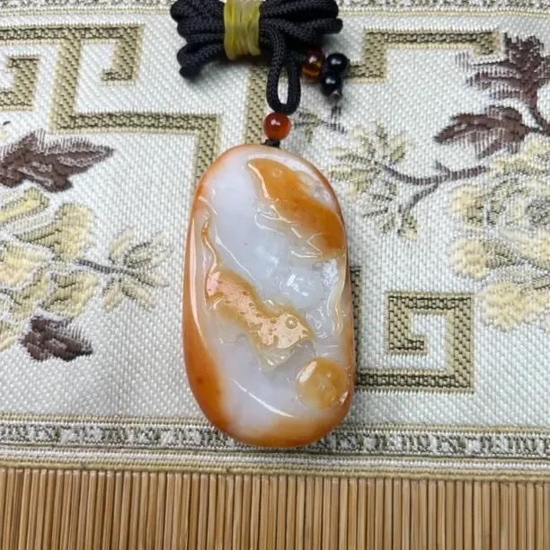 新疆和田玉两鼠运财83克