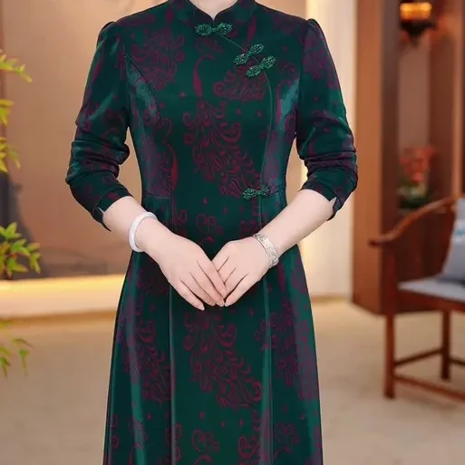2025款秋季遮肉显瘦改良旗袍裙中老年气质妈妈装连衣裙绿色斜XY