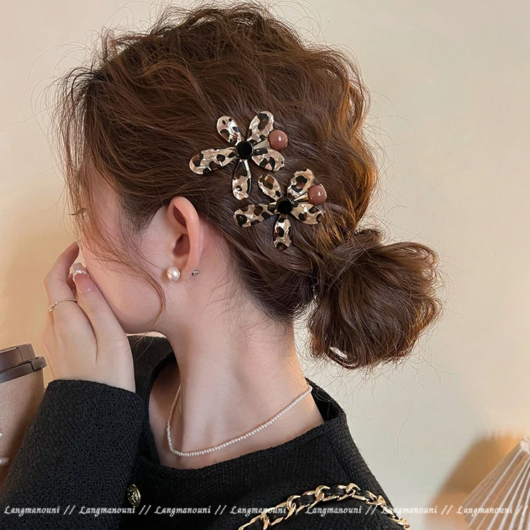 韩系甜酷豹纹太阳花发夹碎发刘海夹2025早秋新款高端侧边夹发卡