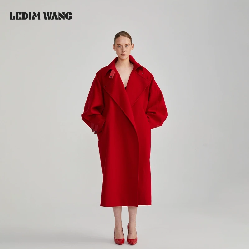1LEDIM WANG红色蝙蝠袖毛呢外套女冬季新年氛围感宽松版气质大衣