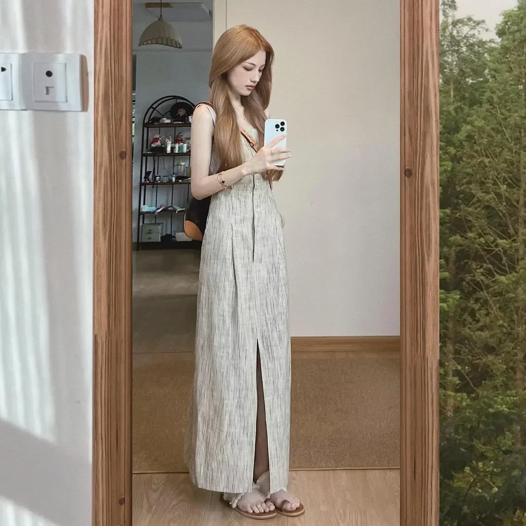 复古灰色条纹吊带连衣裙子女装夏季韩系收腰显瘦方领开叉工装长裙