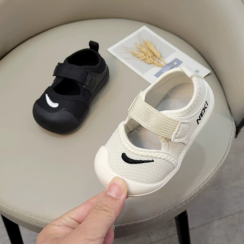 宝宝学步鞋0一1-2岁婴儿防滑软底婴幼儿凉鞋防踢女宝宝鞋子男春夏