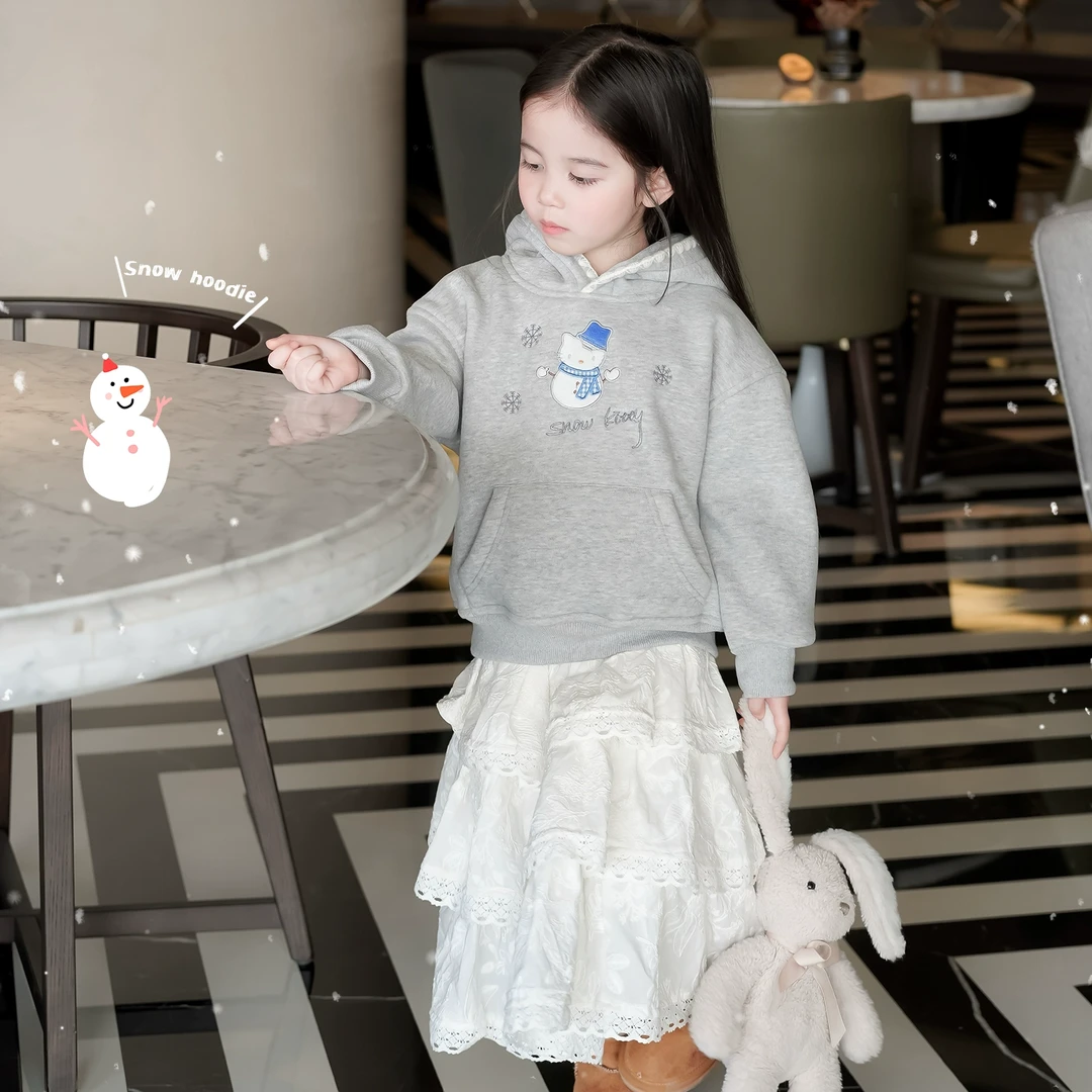 AnnieGirl雪人精灵冬季新款连帽刺绣加绒保暖卫衣蕾丝蛋糕裙套装