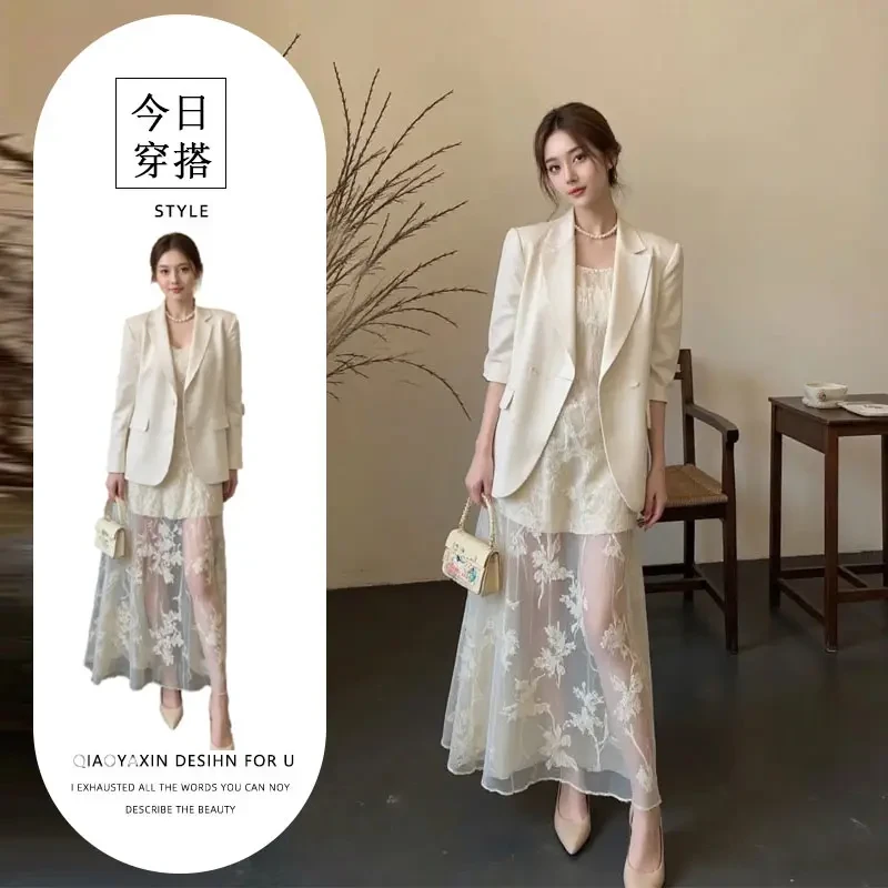 A182春夏新款超火高级感小香风西装外套蕾丝刺绣吊带连衣裙套装女