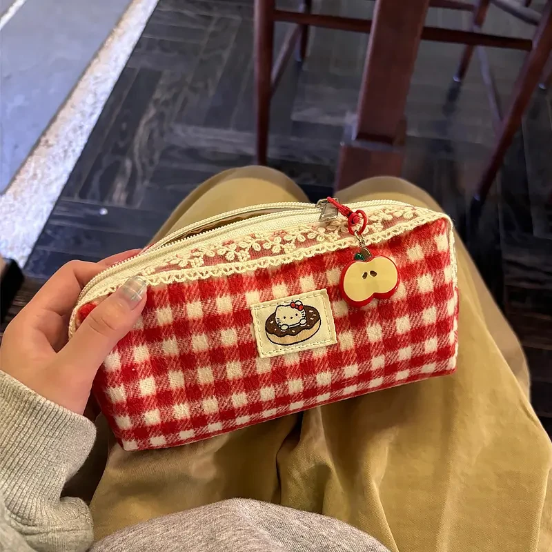 hellokitty红格子铅笔袋新款简约高颜值ins女孩学生大容量文具盒
