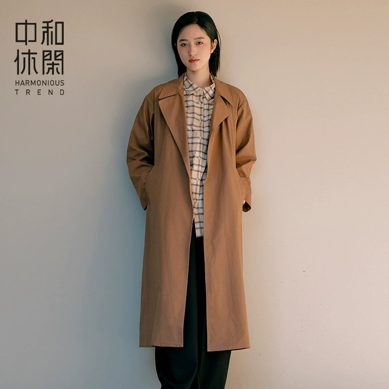 中和休闲微宽松翻领风衣女2025春季新款美拉德长款直筒外套韩版潮