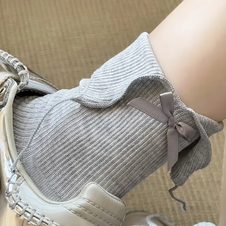 灰色蝴蝶结袜子女春秋款舒适中筒袜纯色日系翻边长袜女袜配小皮jg