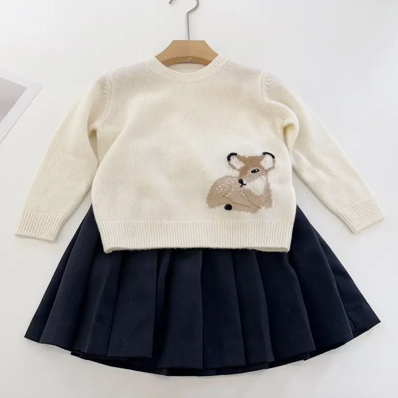 冬季新款甜美休闲圆领儿童萌宠提花刺绣短款针织衫毛衣