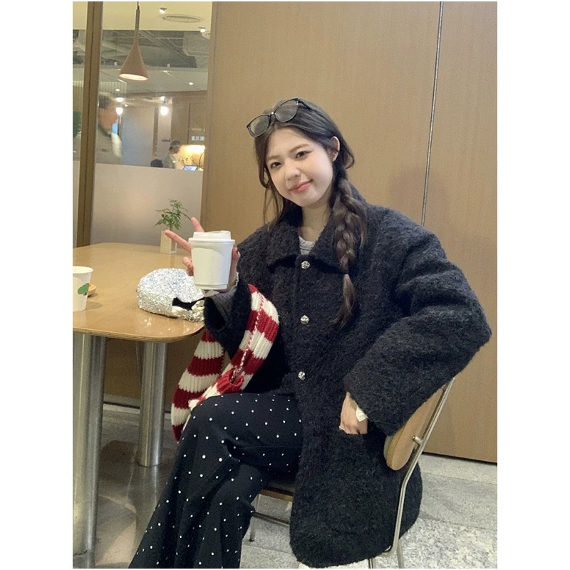 乌77老钱风翻领中长款毛呢外套女冬季慵懒感夹棉加厚宽松软糯大衣