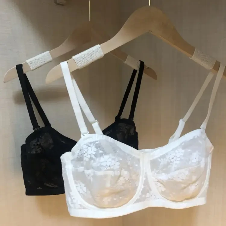 超薄大胸显小防滑无肩带抹胸内衣女软钢圈上托防下垂美背大码文胸