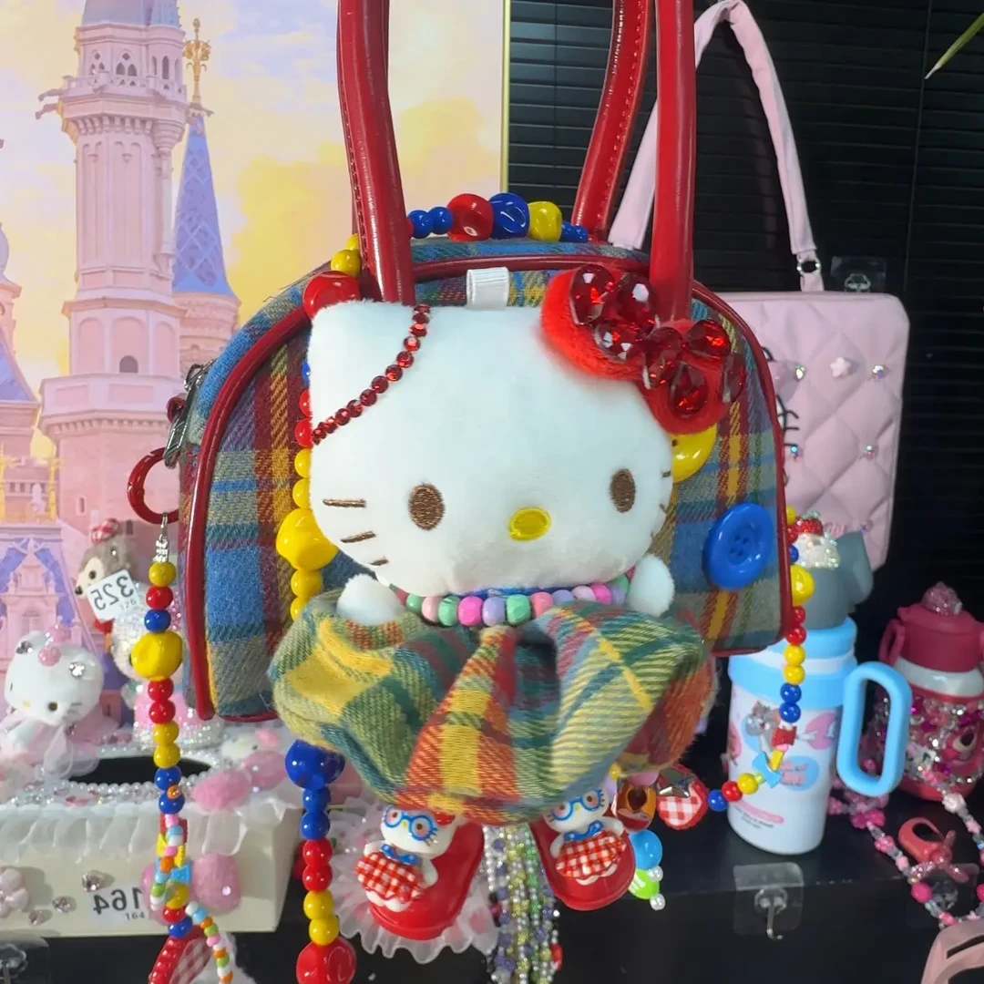 新款可爱卡通格子手提包适合上班通勤