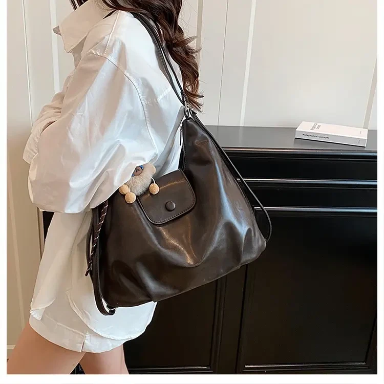 【带挂件】一包背包托特单肩女单肩包大容量百搭斜挎包女款爆款新款