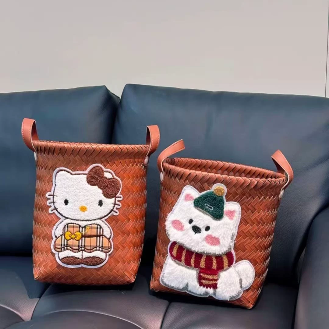 【新家的100个快递】hellokitty复古收纳筐卧室仿藤编脏衣整理篮