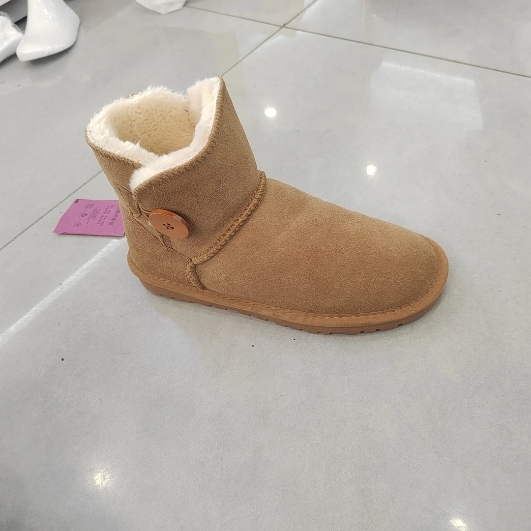 3352厚底加绒加厚保暖防滑牛皮短筒雪地靴女冬季百搭