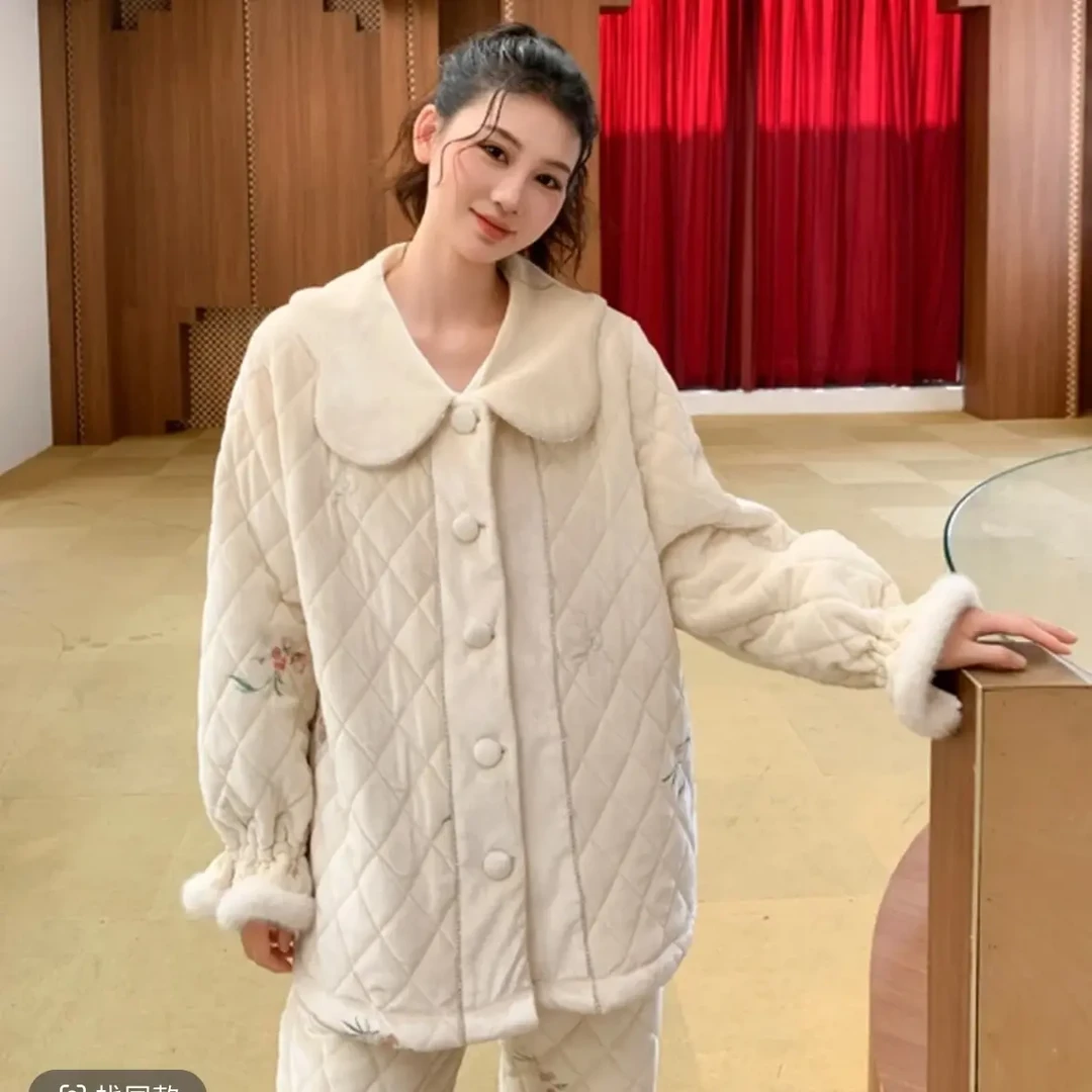 云颜似玉冬季三层夹棉加厚保暖可外穿长袖翻领珊瑚绒家居服套装
