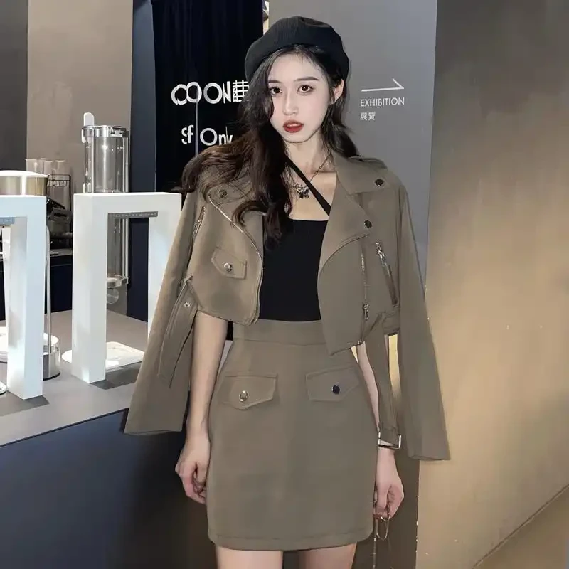 大码胖MM黑色a字裙子套装女2025春季短款机车外套气质短裙两件套