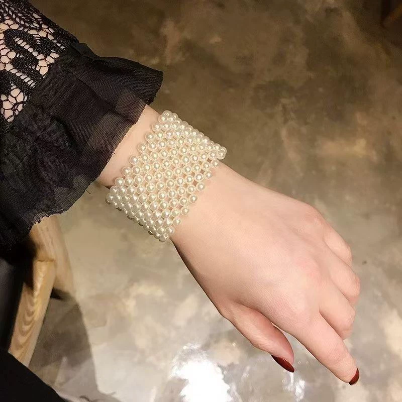 手腕遮疤饰品小众珍珠弹力宽版手链女气质优雅冷淡风网红个性手饰