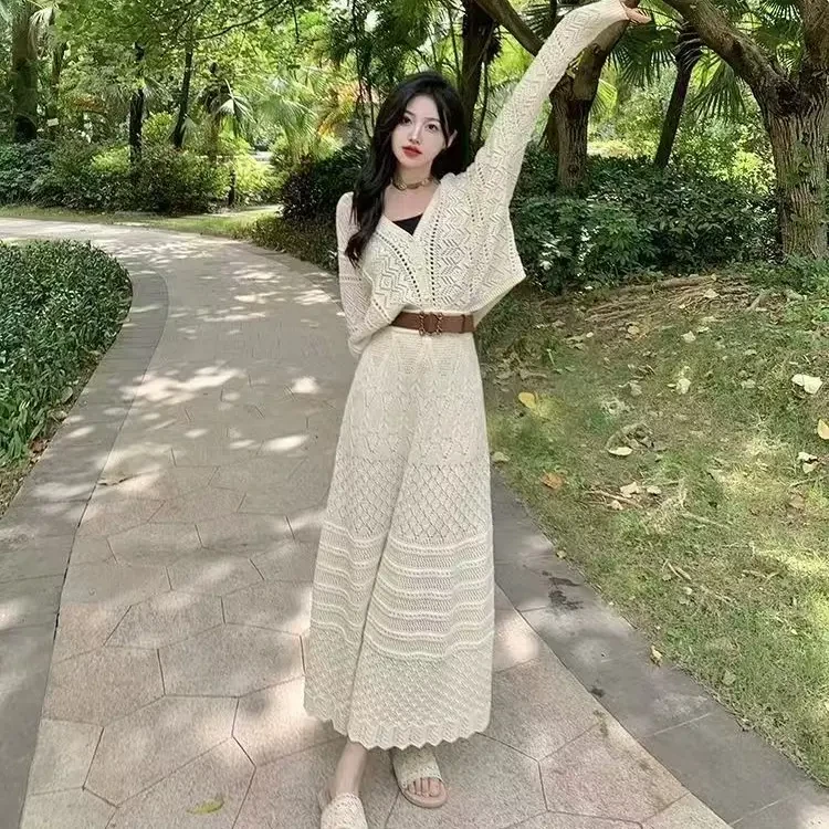 春秋薄款法式时尚领镂空针织开衫裙子两件套女半身裙春夏空调衫