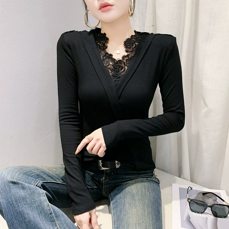 性感V领蕾丝花边拼接上衣女秋冬欧货磨毛打底衫修身内搭长袖t恤潮