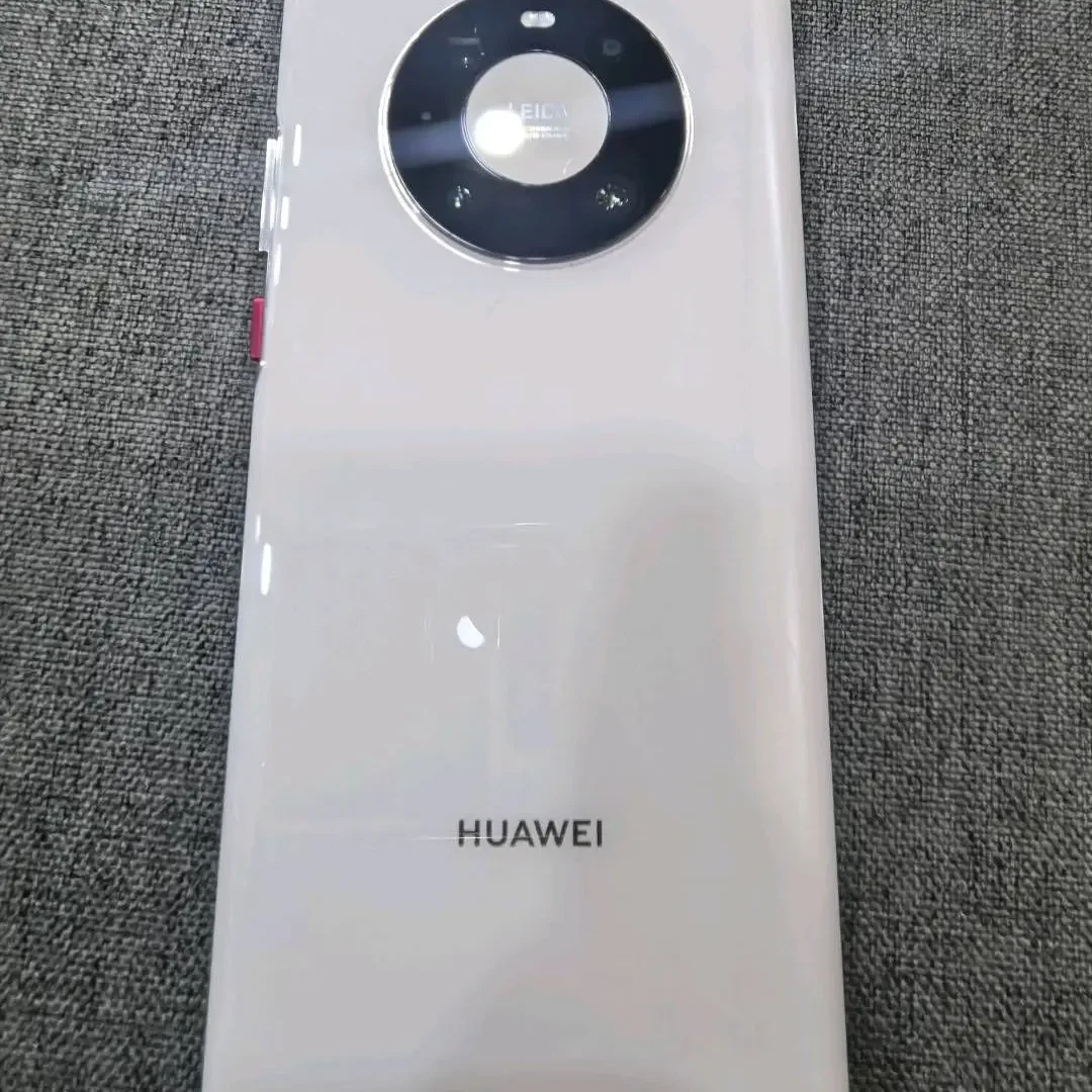 95新 Huawei/华为 华为Mate40Pro(5G版)8G+128G釉白色95新