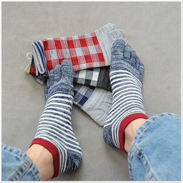 出口日式夏季低帮短筒五指袜男棉抗菌防臭男士条纹运动分趾船袜