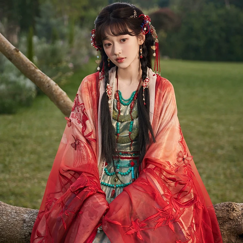 十三余小豆蔻儿[繁花千树]新款渐变刺绣双层大袖衫吊带下裙汉服女