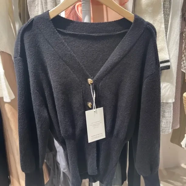 V领薄款春季针织长袖女毛针织衫均码简约黑色上衣