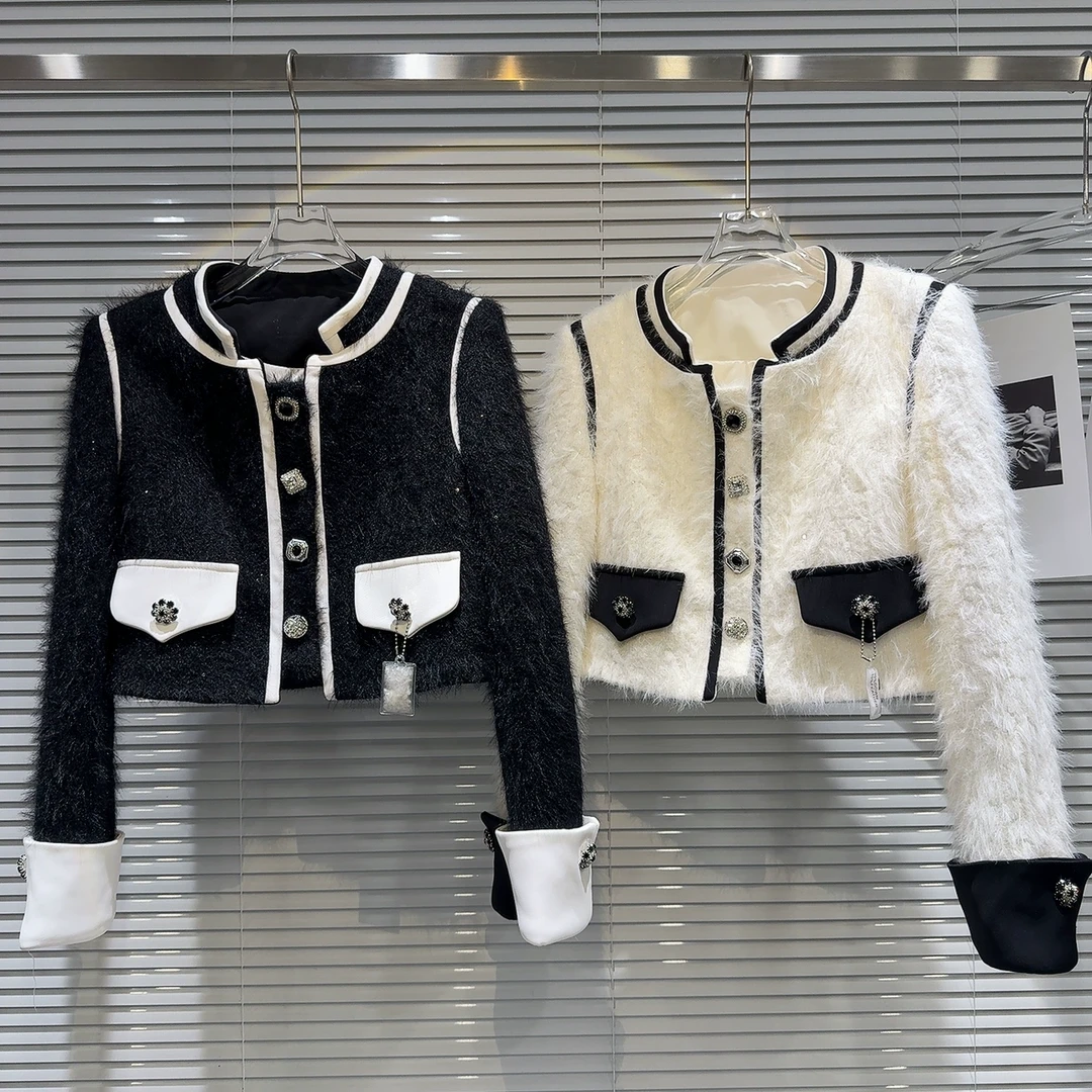 特价  2024冬季新款小香风高定水钻扣水貂绒羽绒内胆短外套上衣