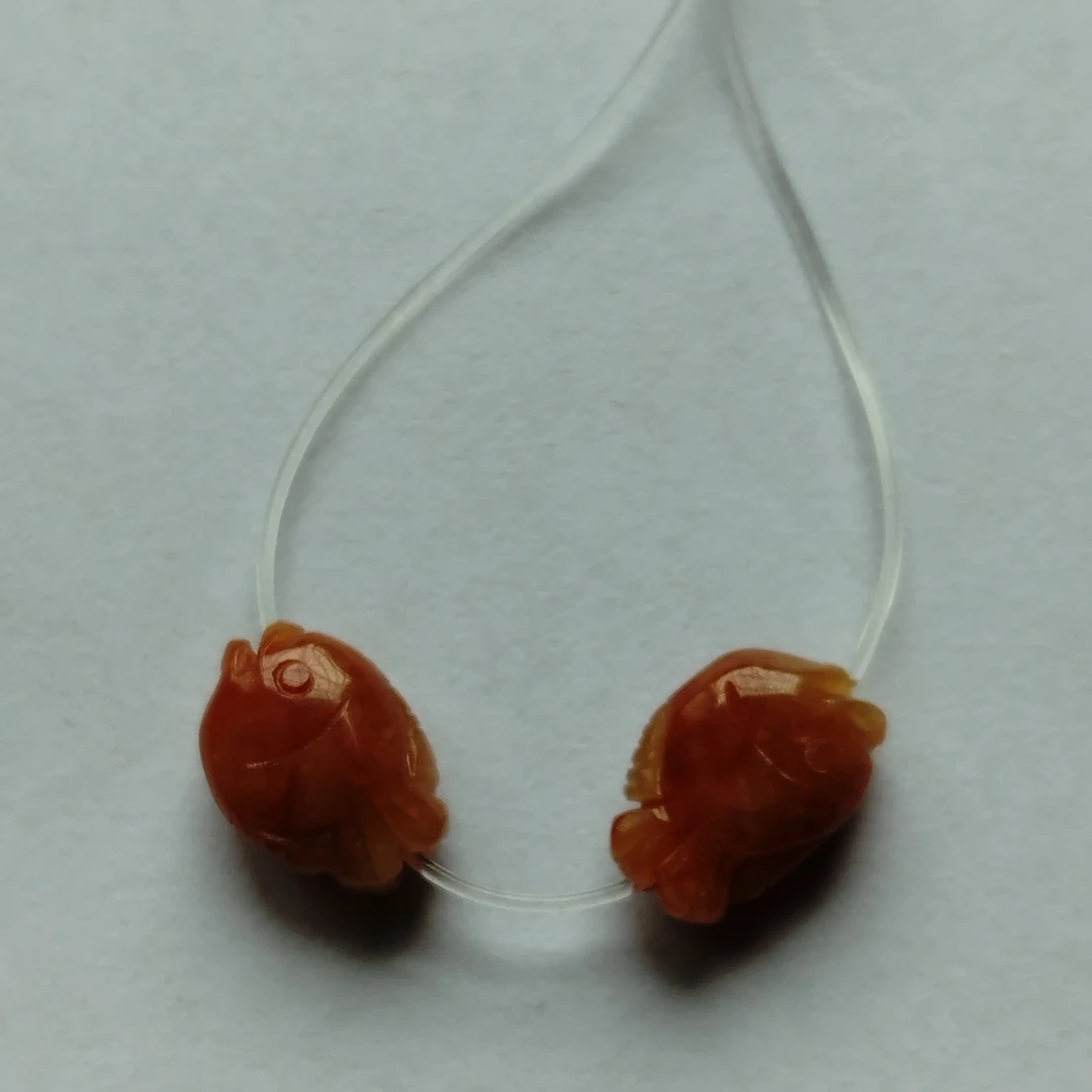 天然缅甸翡翠A货冰胶小鱼一对颜色可选