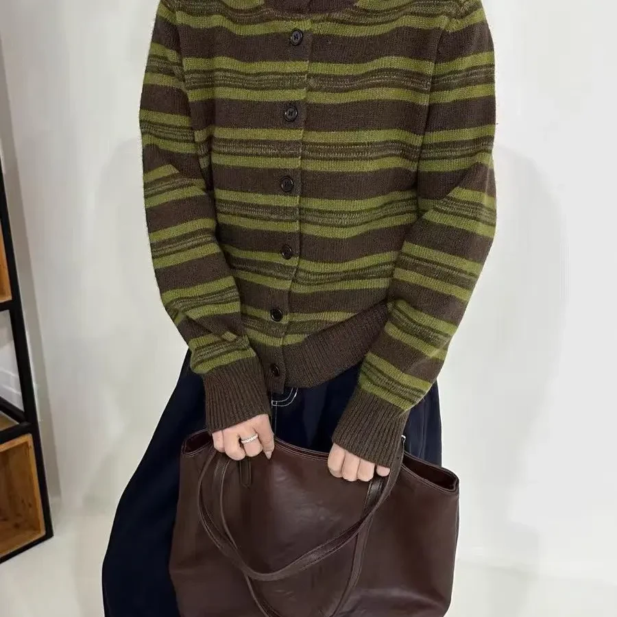 秋冬加厚半高领条纹宽松长袖