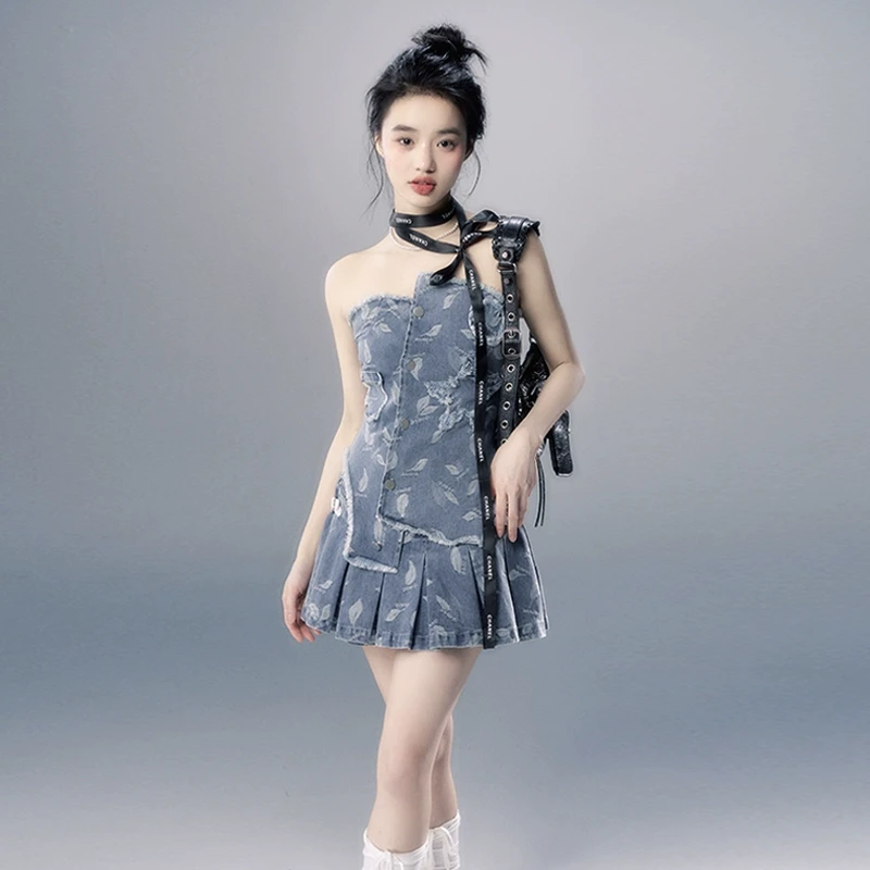 OAKMOO/ "马德里不思议"抹胸辣妹显瘦百搭高腰牛仔短裙套装背心女