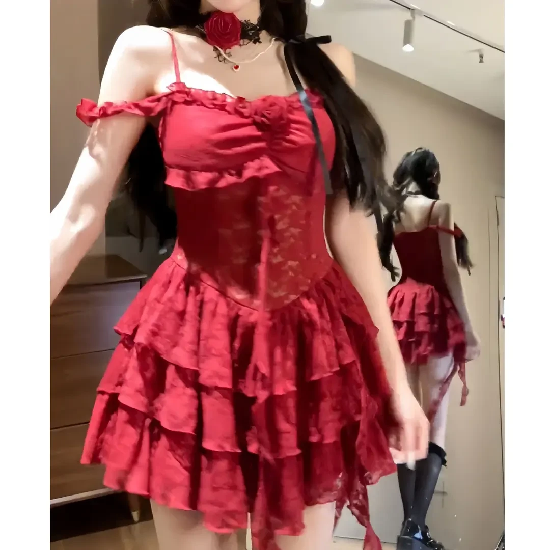 红色恋人 夏季纯欲辣妹风新款约会洋气显瘦气质小众设计连衣裙女