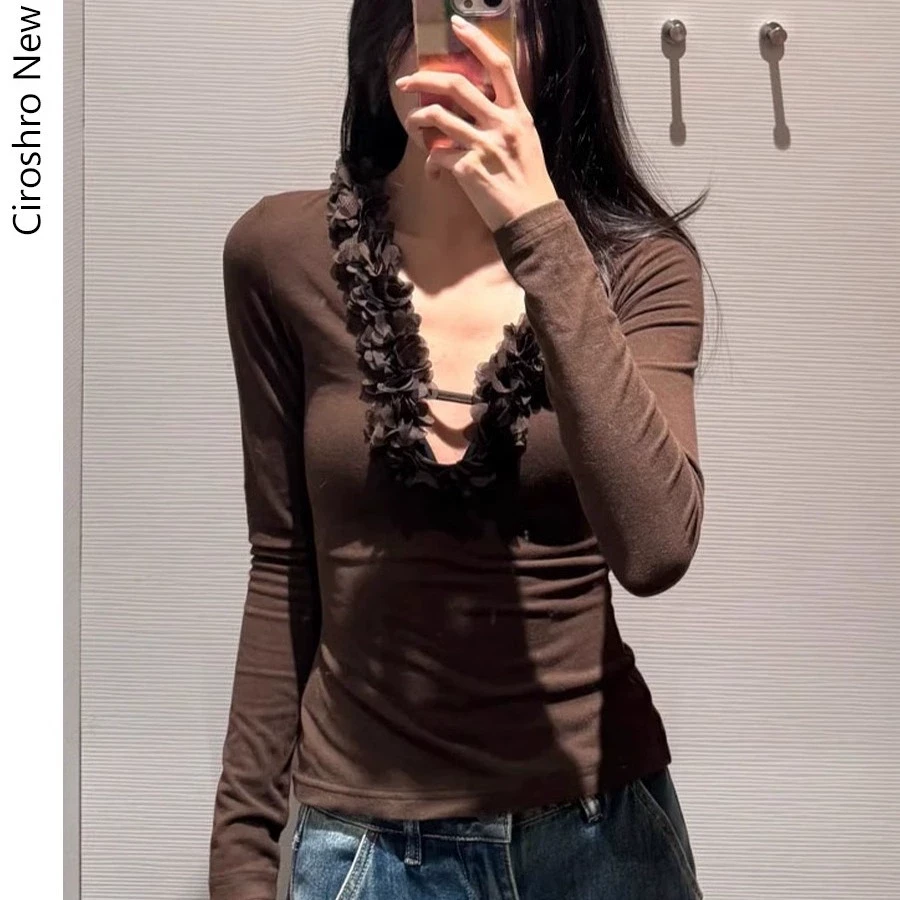 梦优莱韩系立体花朵性感v领打底衫上衣女甜辣妹百搭修身显瘦T恤