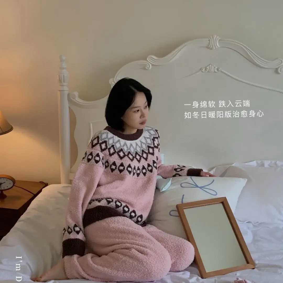 新款女秋冬韩系甜美可爱少女民族风半边绒保暖可外穿睡衣套装