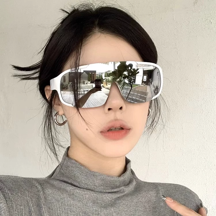 德国护目镜登山运动骑行眼镜防风太阳镜女款开车遮阳防紫外线墨镜