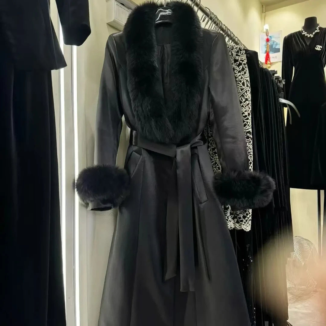 7958长款狐狸毛羽绒服（115公分左右）