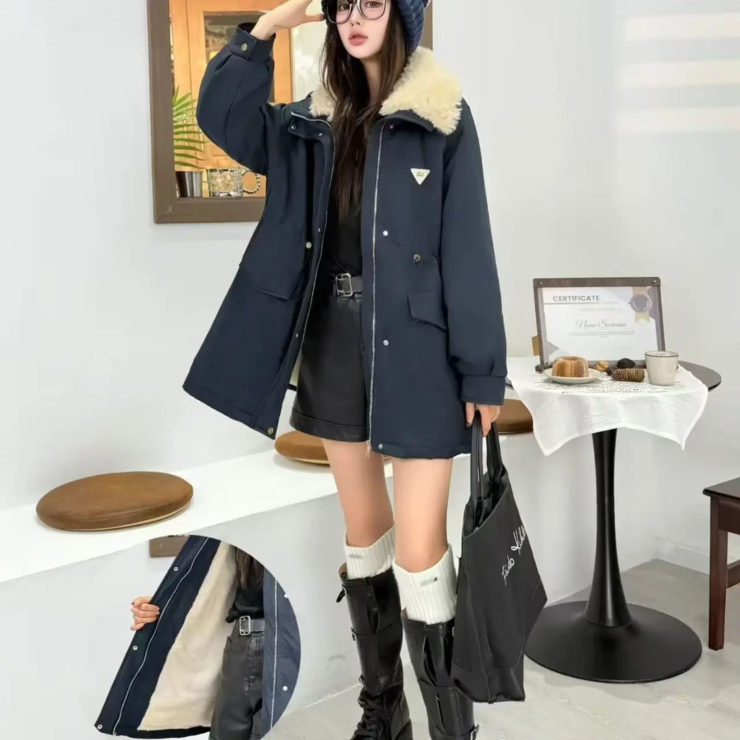 翻领女拉链加绒加厚款长袖短外套加绒保暖短款秋冬冬季女款825