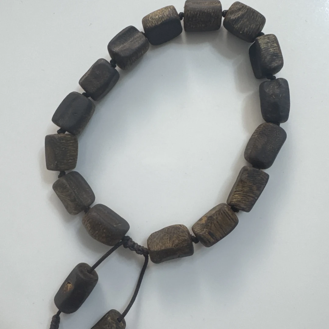 沉香满油沉水卡7留疤随形手串7克