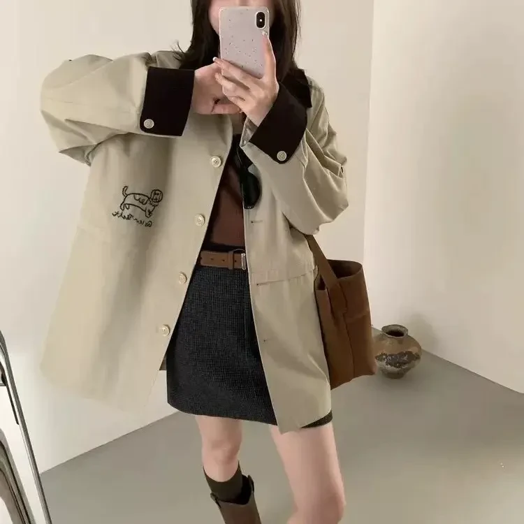 28213韩系卡通刺绣翻领风衣女秋季设计感减龄休闲外套5090衣长74