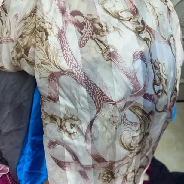 棕语复古印花长丝巾
