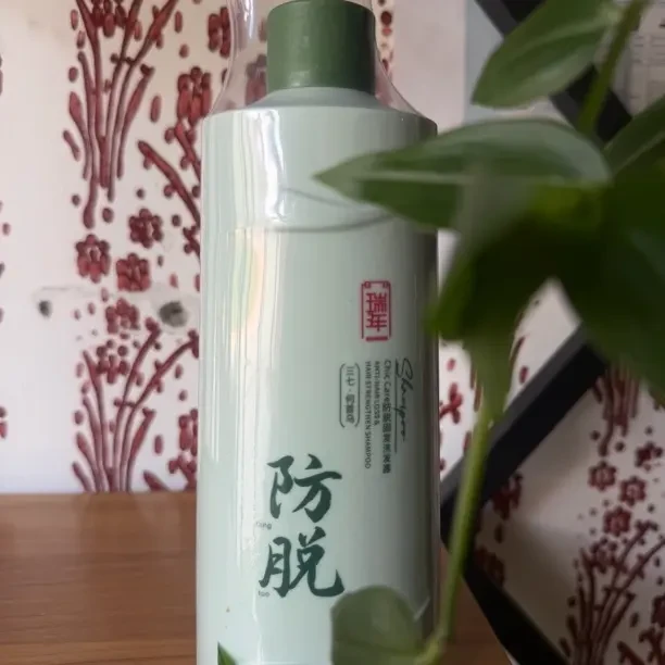 CHICCaRE清爽蓬松去屑顺滑防脱固发洗发露