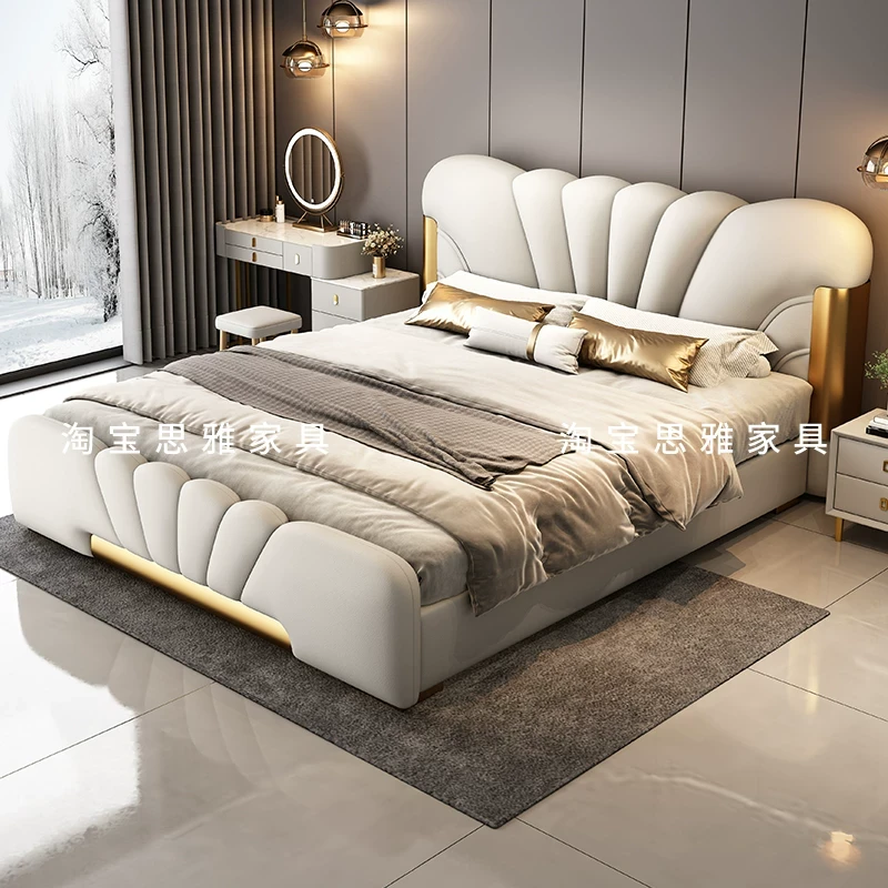 林氐家具主卧花瓣真皮软床法式奶油现代简约轻奢意式高级豪华别墅