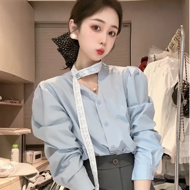 法式蕾丝v领长袖衬衫女2025年新款爆款春秋季衬衣高级感轻奢上衣